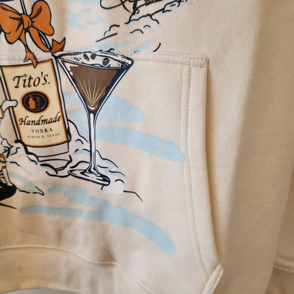 Titos Vodka Seasons Drinkings Hoodie Graphic Print XL Off White Winter Design - Picture 4 of 9